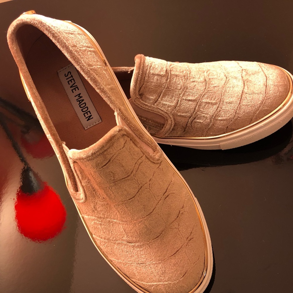 Steve Madden Sneakers